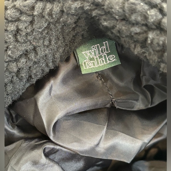 Oversized Black Structured Teddy Jacket (Plus Size Friendly) - Picture 2 of 4